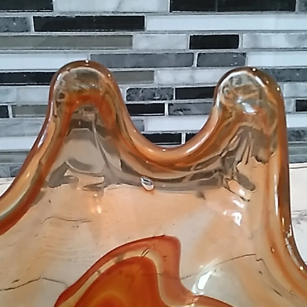 Murano vintage 1950s Italy red swirl bowl vase. Air bubbles.